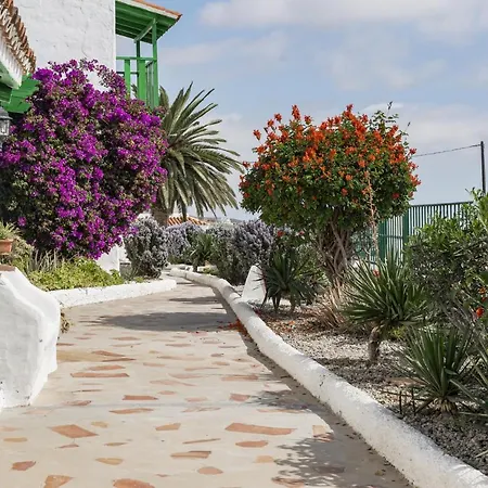 乡村民宿 坎普拉尼娅卡萨乡村酒店 *