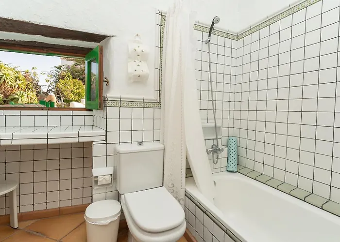 坎普拉尼娅卡萨乡村酒店 乡村民宿 *